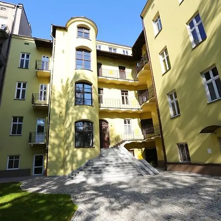 Ar Krakow